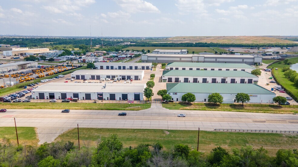 More Photos Of 1590 E State Highway 121, Lewisville Unknown For Lease