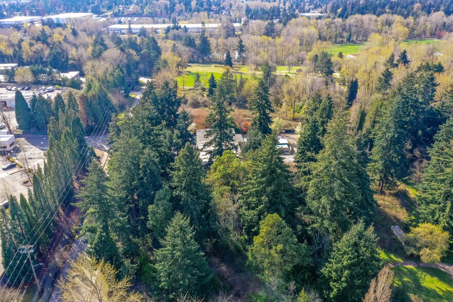 More Photos Of 2040 S 142nd St, Seatac General Retail For Sale