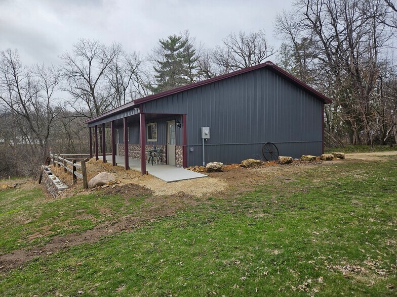 More Photos Of 51 Minnesota Ave, Oronoco Freestanding For Sale