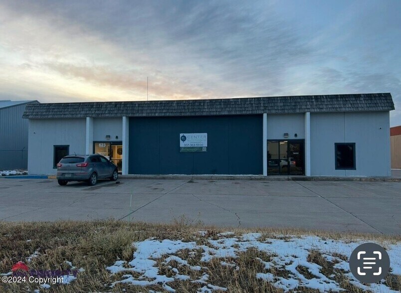 More Photos Of 623 N Commercial Dr, Gillette Office For Lease
