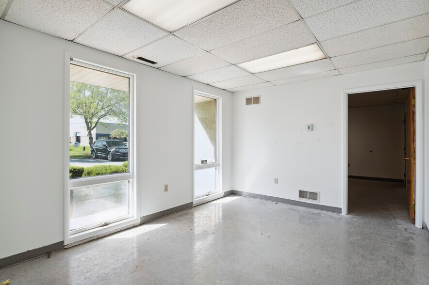 More Photos Of 201 Ruthar Dr, Newark Industrial For Sale