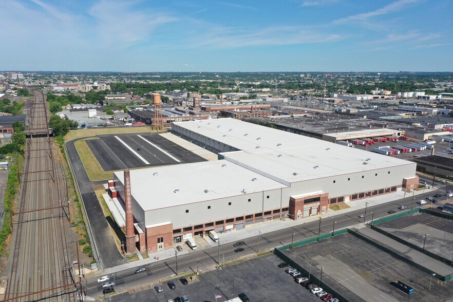 Primary Photo Of 956 E Erie Ave, Philadelphia Distribution For Lease