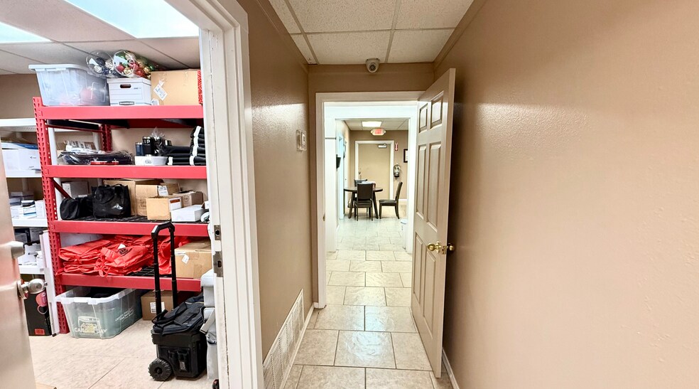 More Photos Of 14625 N Hollyhock Ave, Gardendale Warehouse For Sale