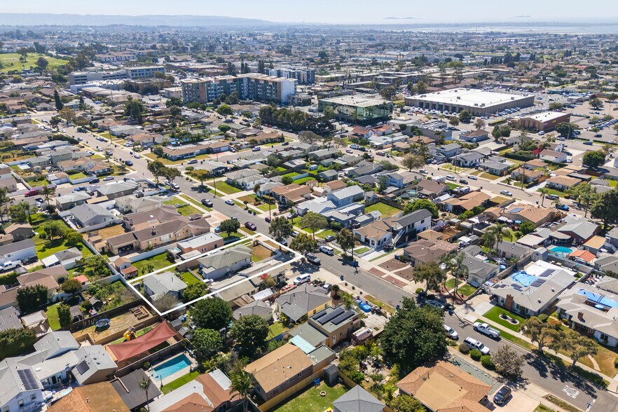 More Photos Of 721 Del Mar Ave, Chula Vista Multifamily For Sale