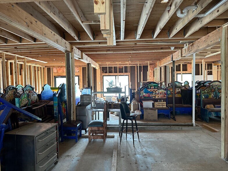 More Photos Of 7730 US Highway 42, Florence Unknown For Lease