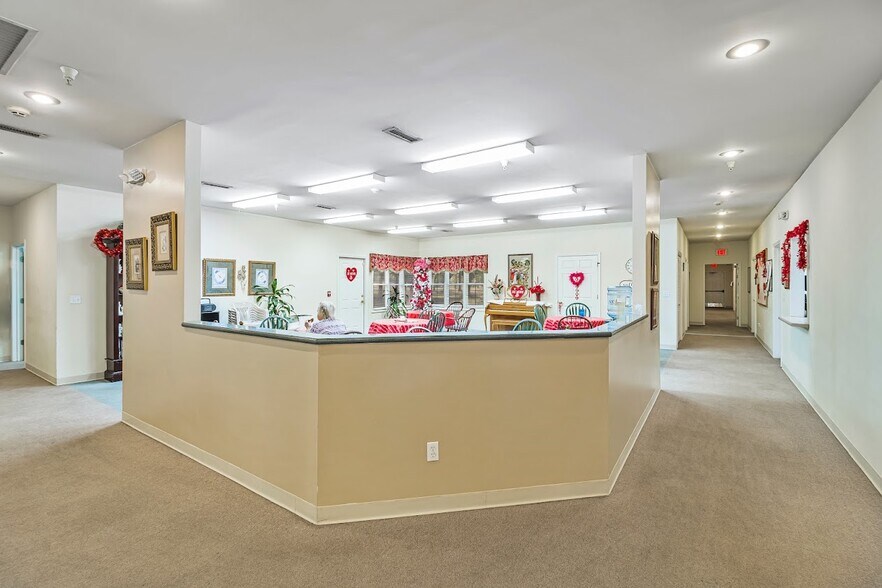 More Photos Of 100 W Lake Professional Park, Geneva Assisted Living For Sale