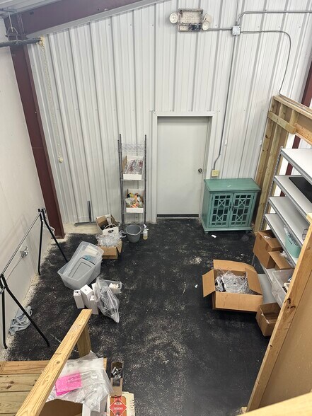 More Photos Of 904 Pine Ave, Eufaula Warehouse For Sale