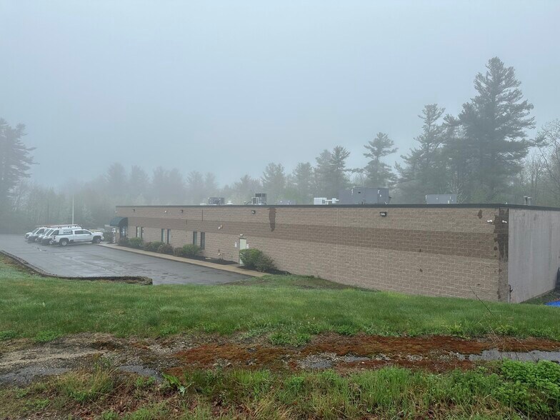 More Photos Of 246 Suffolk Ln, Gardner Manufacturing For Sale