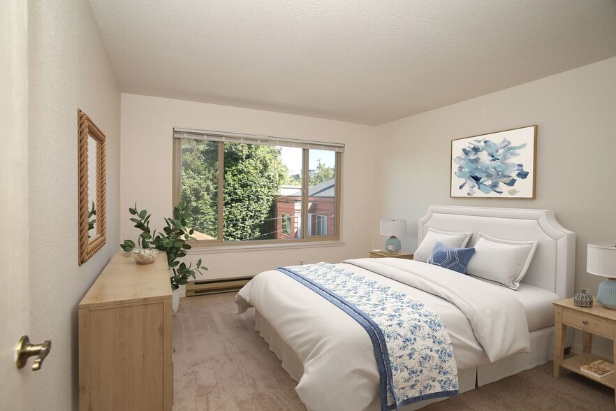 More Photos Of 5631 California Ave SW, Seattle Apartments For Sale