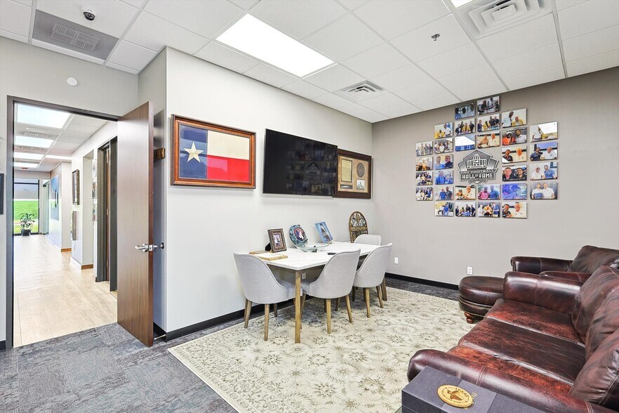 More Photos Of 165 E State Highway 121, Coppell Medical For Sale