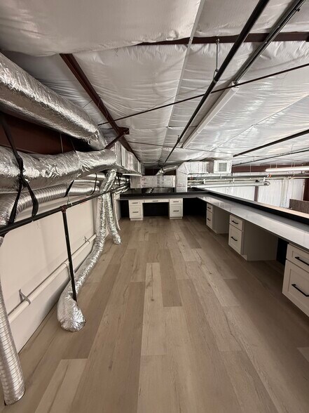 More Photos Of 13224 FL-54 Hwy, Odessa Flex For Lease
