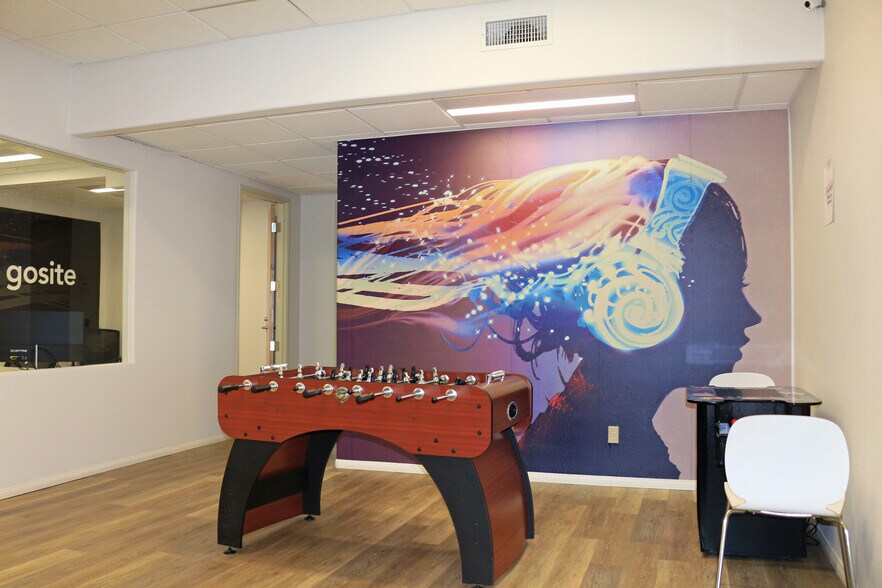 More Photos Of 2815 Camino del Rio S, San Diego Office For Sale
