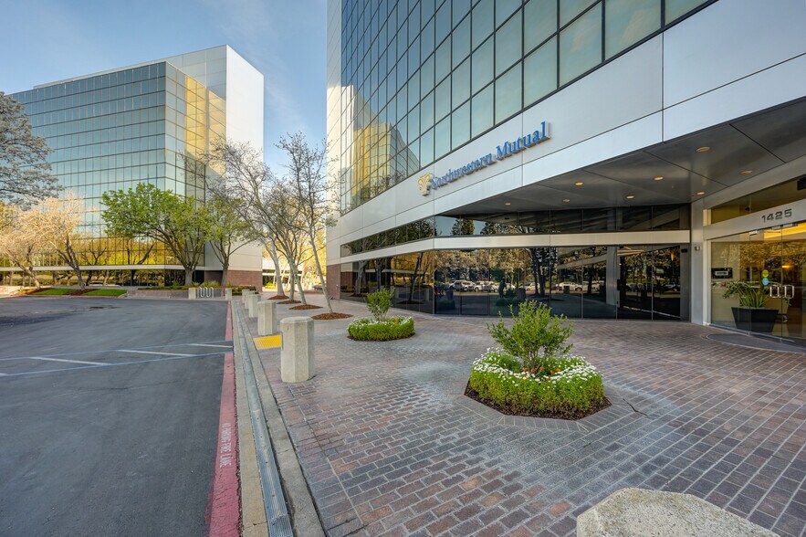 More Photos Of 1435 River Park Dr, Sacramento Office For Sale