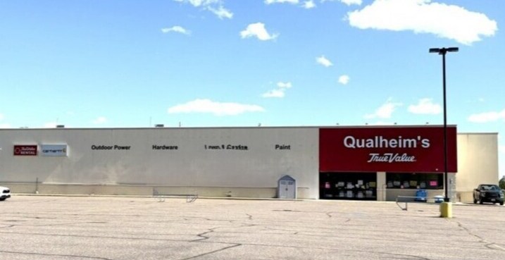 Primary Photo Of 79 Hometown Dr, Tomahawk Freestanding For Sale