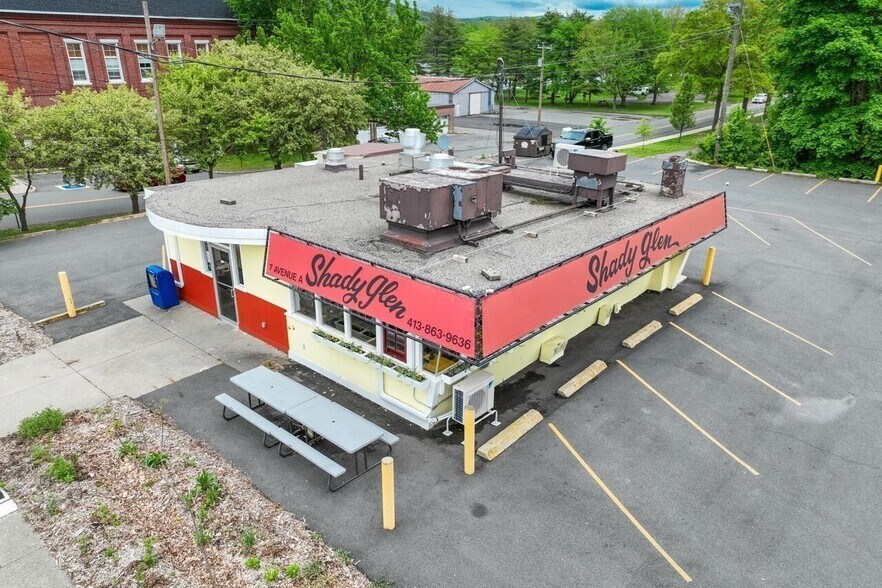More Photos Of 7 Avenue A, Turners Falls Restaurant For Sale