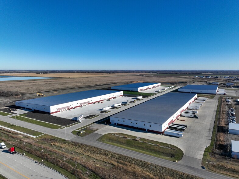 More Photos Of 3401 N 46th Ave, Fargo Industrial For Lease