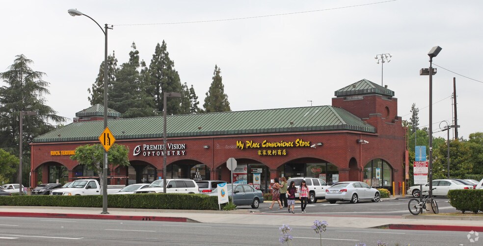 More Photos Of 1 W Duarte Rd, Arcadia General Retail For Lease