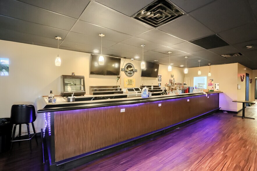 More Photos Of 7365 Denniston Ave, Pittsburgh General Retail For Sale