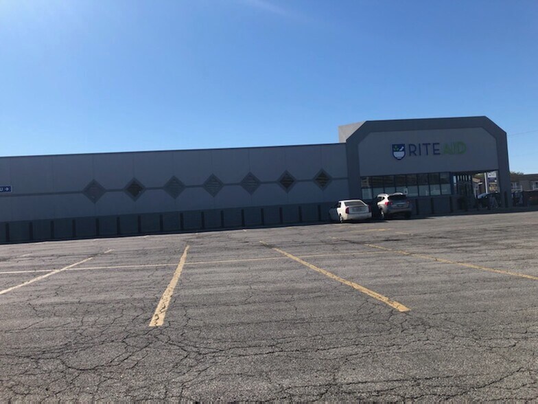 Primary Photo Of 1081 Mount Vernon Ave, Marion Freestanding For Lease