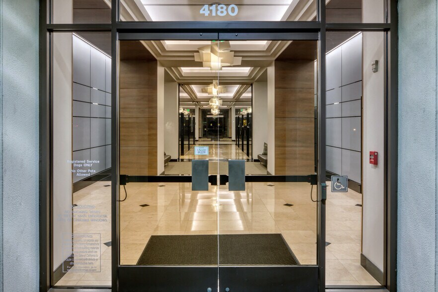 More Photos Of 4180 La Jolla Village Dr, La Jolla Medical For Lease