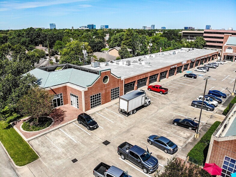 More Photos Of 1570 S Dairy Ashford Rd, Houston Freestanding For Lease