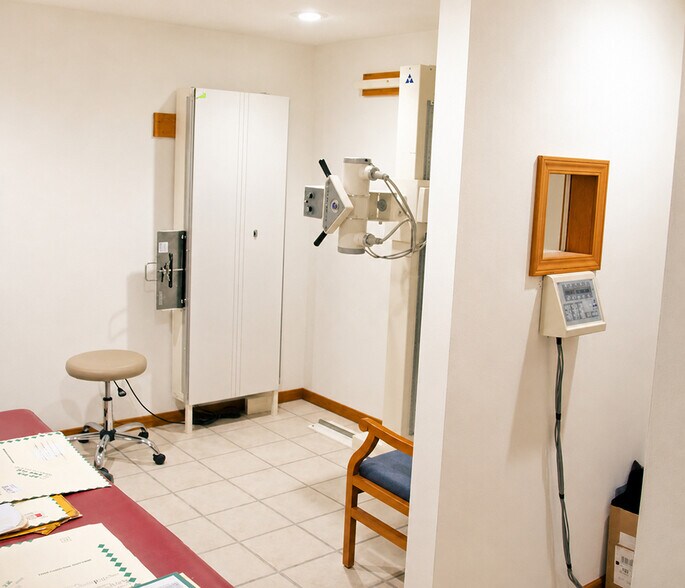 More Photos Of 607 N Sparta St, Steeleville Medical For Sale