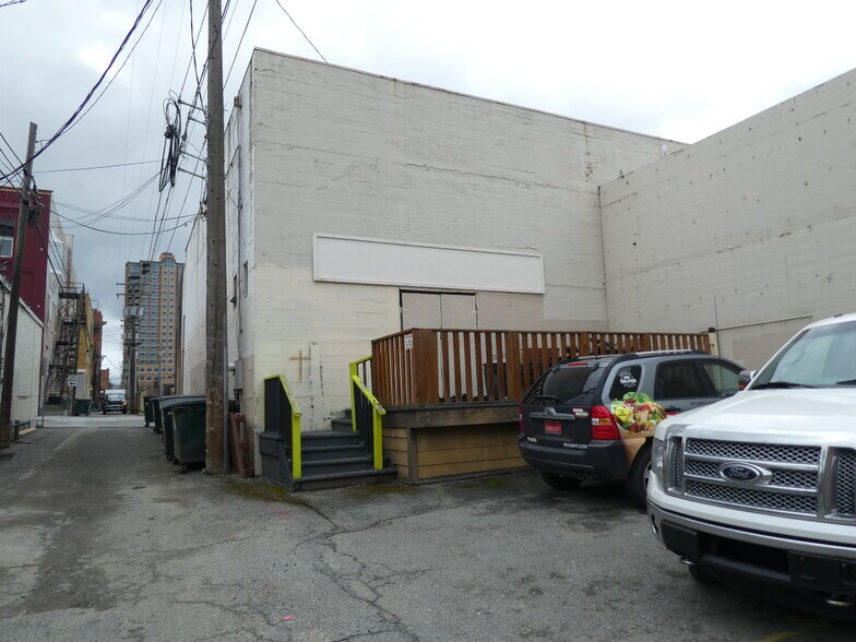More Photos Of 115 S 4th St, Coeur d'Alene Storefront For Lease
