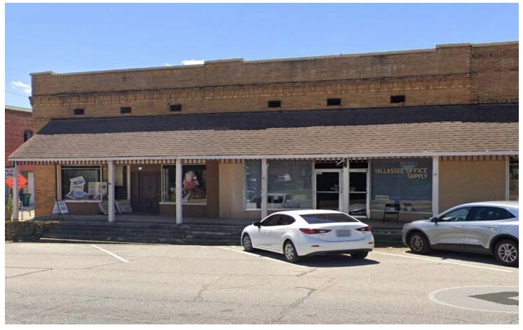 More Photos Of 211-215 James St, Tallassee Storefront For Sale