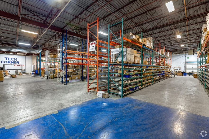More Photos Of 1705 Argentia Rd, Mississauga Warehouse For Lease