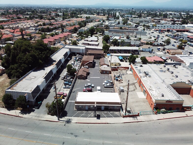 More Photos Of 3027 Durfee Ave, El Monte General Retail For Lease