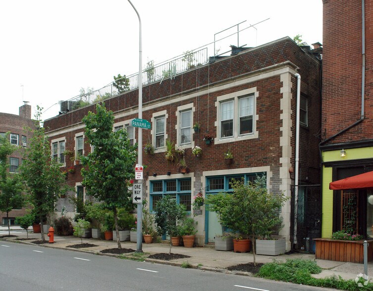 More Photos Of 325 S 22nd St, Philadelphia Office Residential For Lease