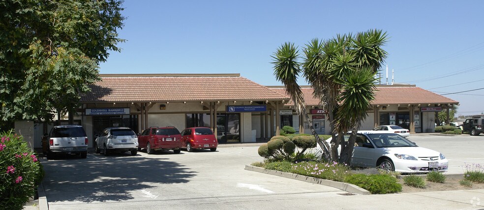 More Photos Of 3775 Main St, Oakley Freestanding For Lease