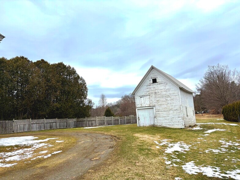 More Photos Of 6367 NY-7, Maryland Religious Facility For Sale