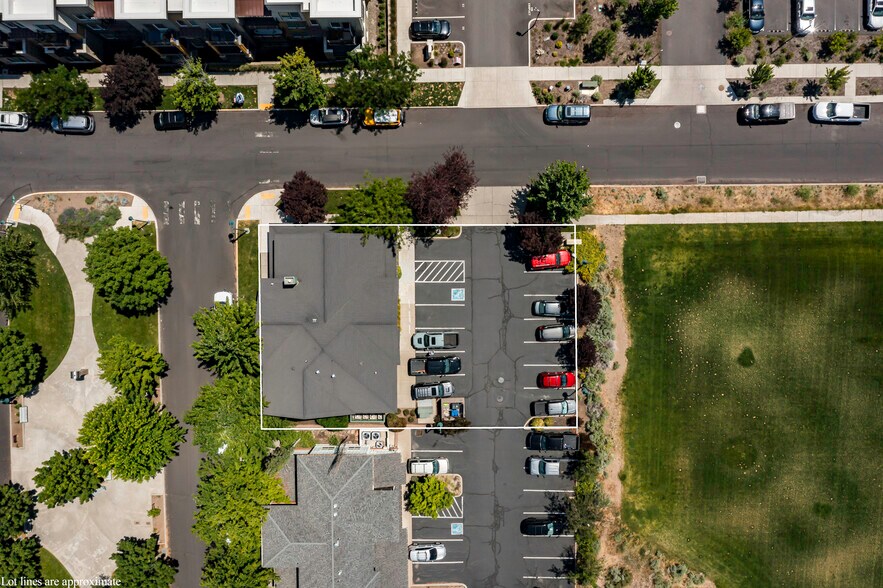 More Photos Of 796 SW Bradbury Way, Bend Office For Lease