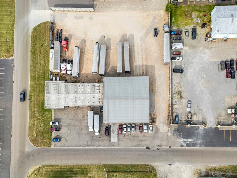 More Photos Of 4365 Gibson Dr, Tipp City Warehouse For Sale