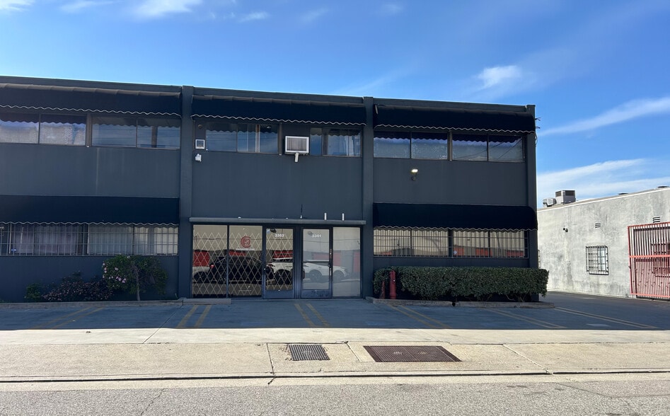 More Photos Of 3361-3363 La Cienega Pl, Los Angeles Research And Development For Lease
