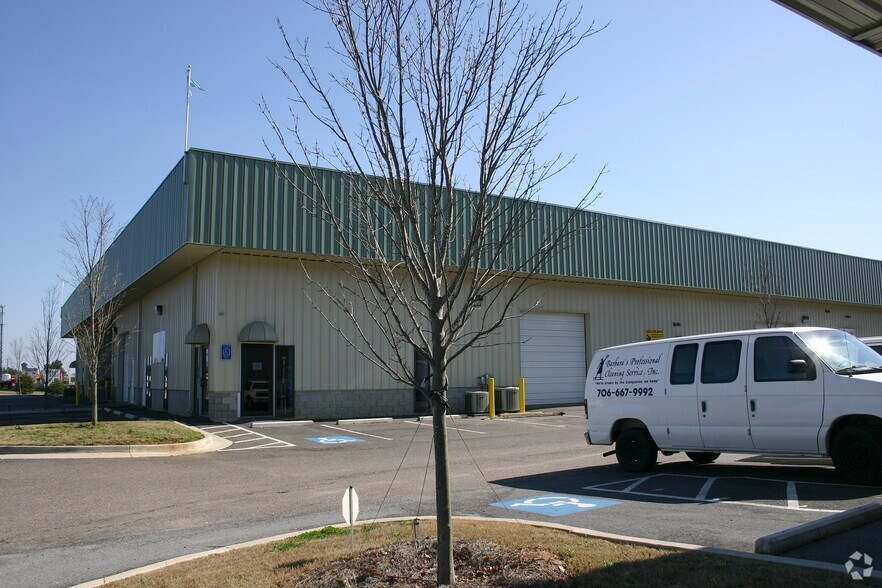 More Photos Of 2917 Riverwest Dr, Augusta Industrial For Lease