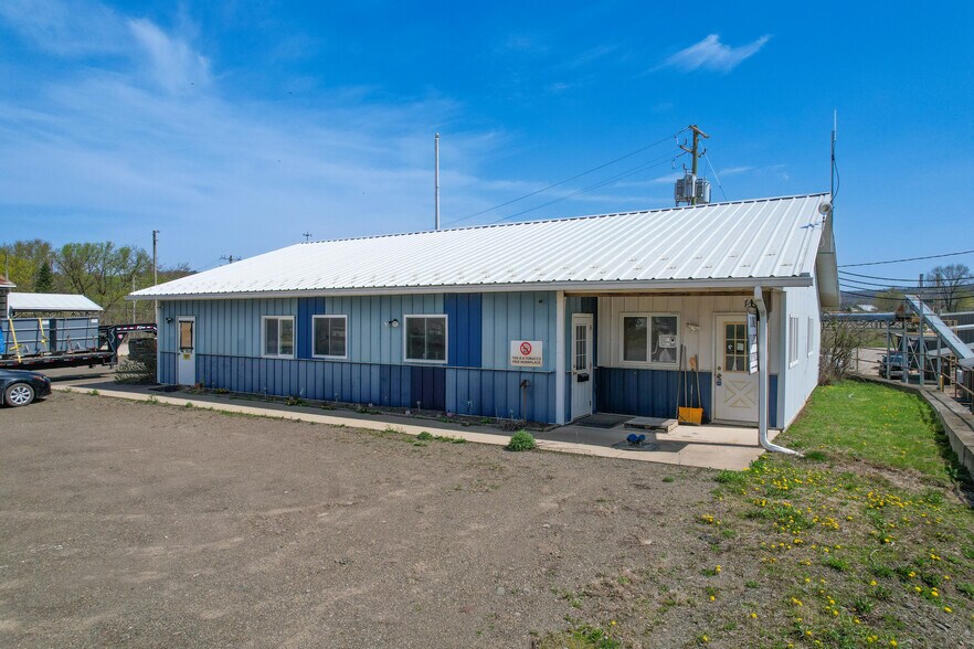 More Photos Of 224 County Road 26, Nineveh Lumberyard For Sale