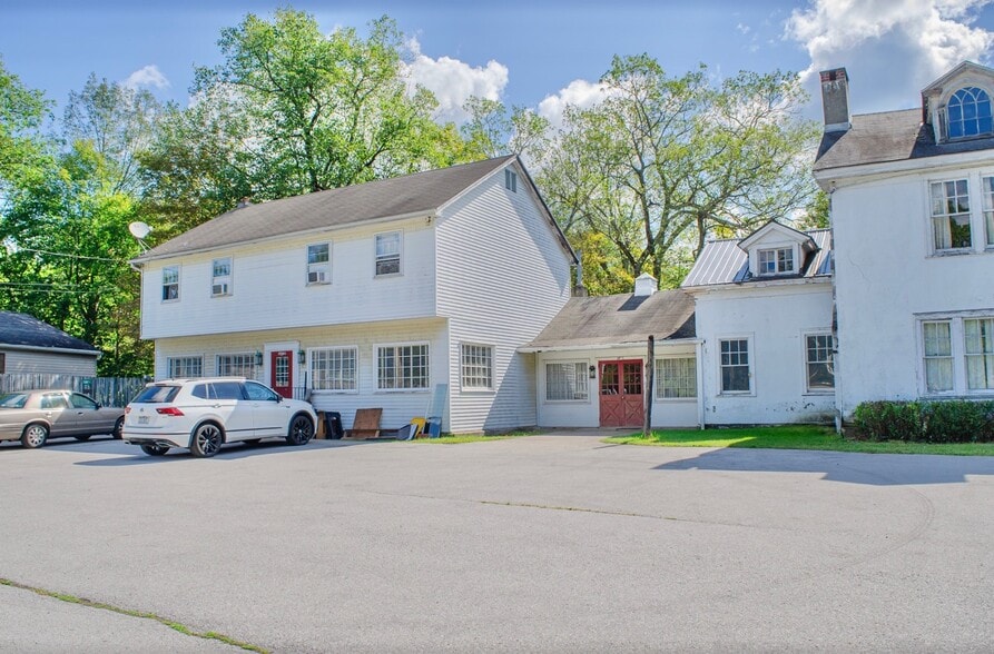 Primary Photo Of 1380 Route 44, Pleasant Valley Apartments For Sale