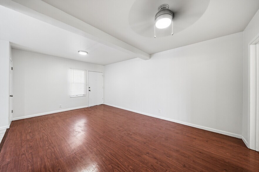 More Photos Of 1475 Venice Blvd, Los Angeles Apartments For Sale