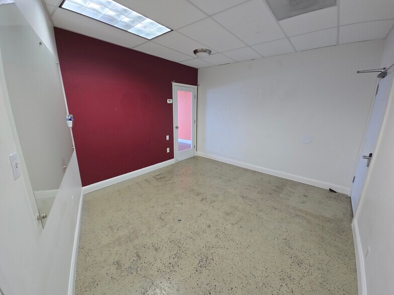 More Photos Of 1747-1749 Broadway St, Redwood City Office For Lease