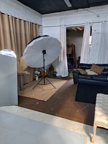 More Photos Of 705-711 Raritan Ave, Highland Park Storefront Retail Office For Lease