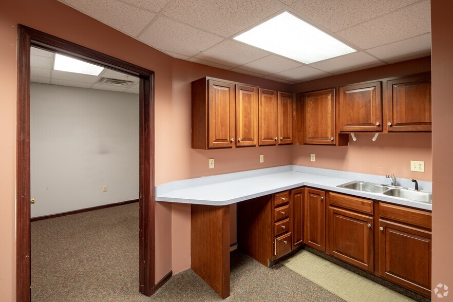 More Photos Of 4205 Charlar Dr, Holt Loft Creative Space For Sale