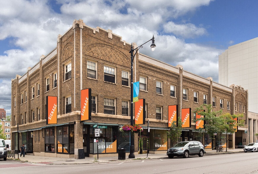More Photos Of 2653 N Clark St, Chicago Apartments For Lease
