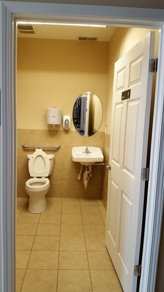 More Photos Of 1221 E 25th St, Lawrence Warehouse For Sale