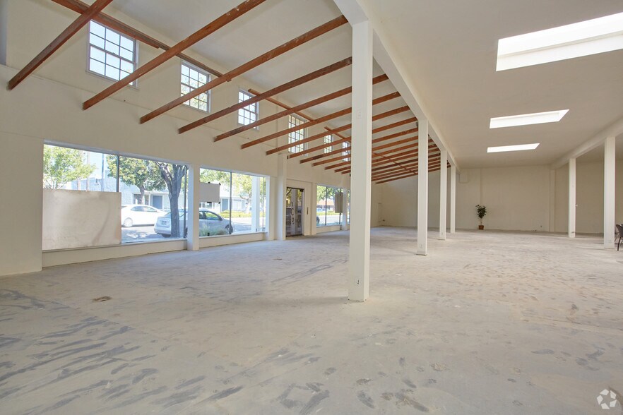 More Photos Of 3838 Atlantic Ave, Long Beach Loft Creative Space For Sale