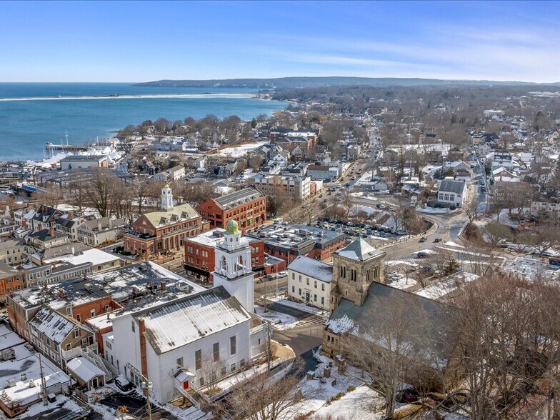 More Photos Of 46 Main St, Plymouth Storefront For Sale