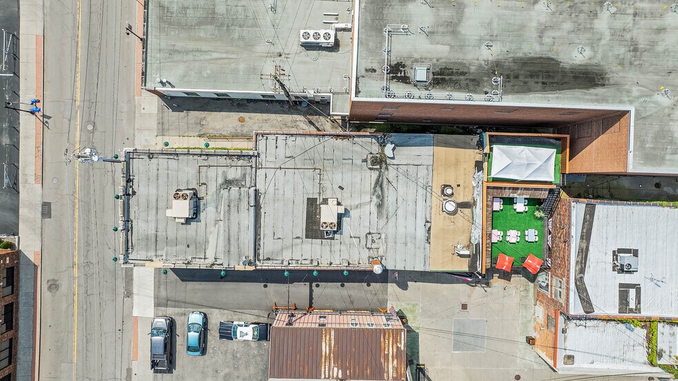 More Photos Of 20 Center St, Batavia Restaurant For Sale