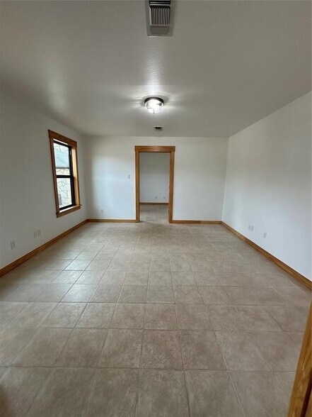 More Photos Of 27320 Ranch Road 12, Dripping Springs Office For Sale