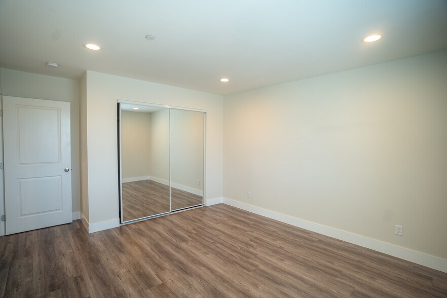 More Photos Of 3672 Percy St, Los Angeles Apartments For Sale